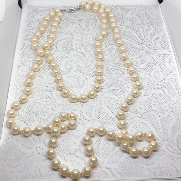 CURATED bundle two faux pearl statement necklaces party event occasion - Picture 3 of 4